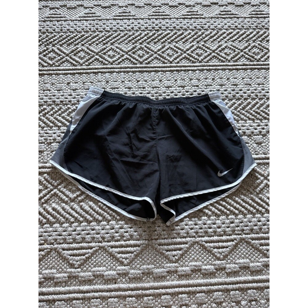 Nike Dri-FIT Tempo running shorts XL black white trim women’s
